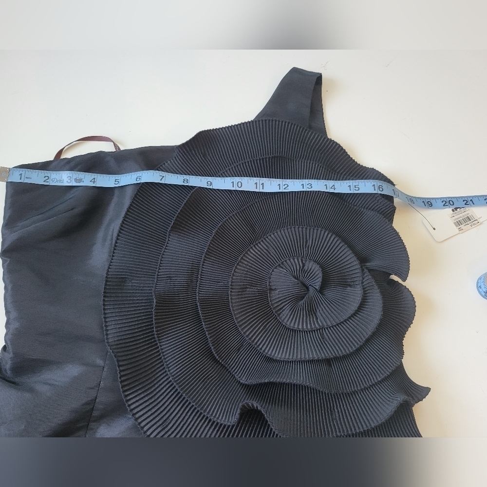 Laundry By Design Rosette One Shoulder Little Black Dress 4 Nwt - Picture 9 of 14